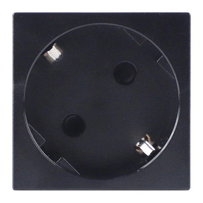 One Gang 45 Degree Schuko Socket